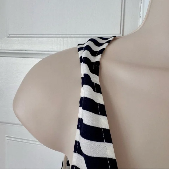 J.Crew Navy White Striped Tank Top Classic Nautical Summer Size 6 - Picture 6 of 8